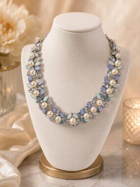 VTG Talbots Signed Pastel Blue Marquise Crystal & Pearl Collar Necklace